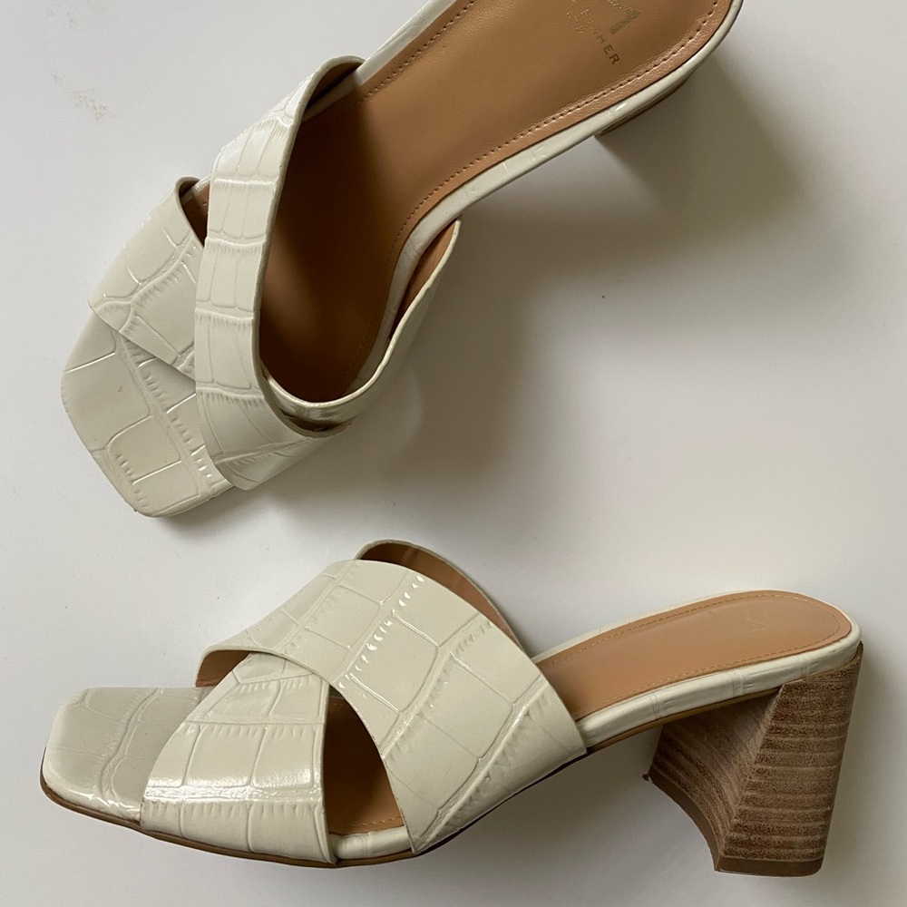 Marc Fisher Sandals Size 8 Block Heel - image 2